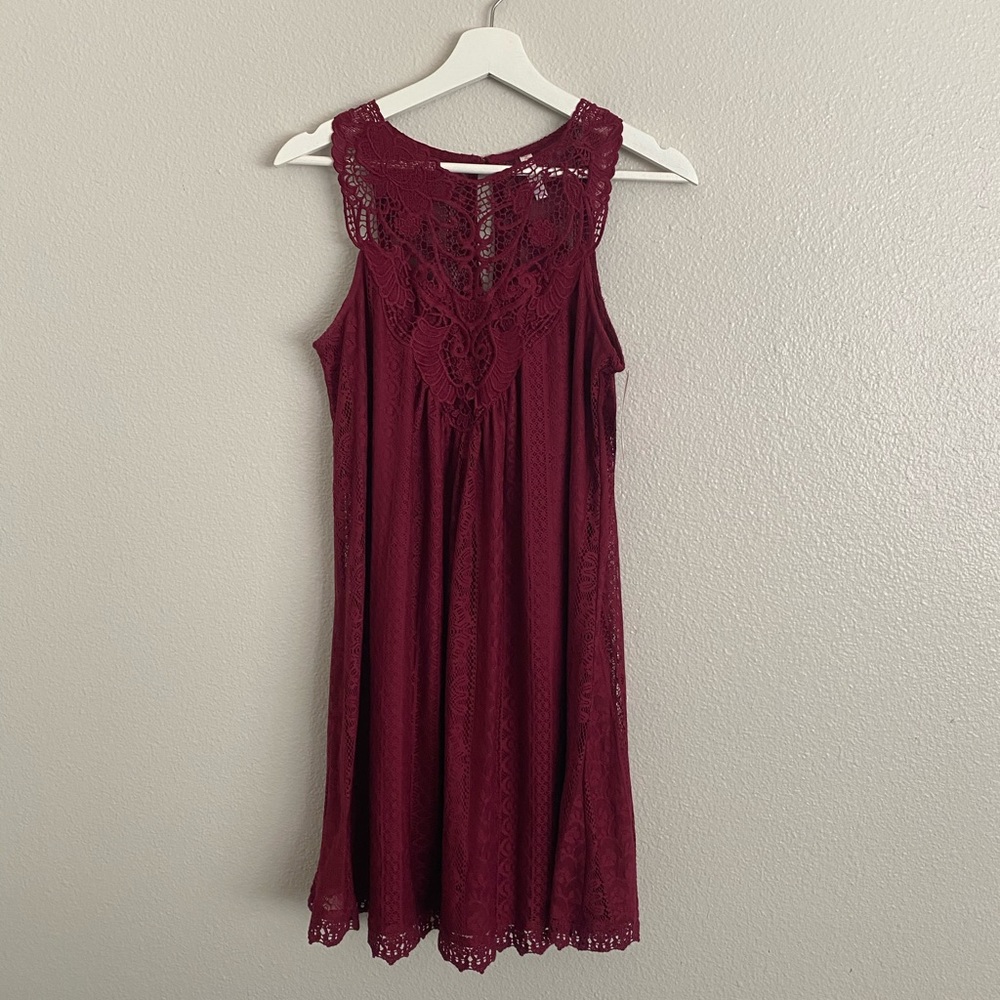 NWT! Xhilaration maroon dress